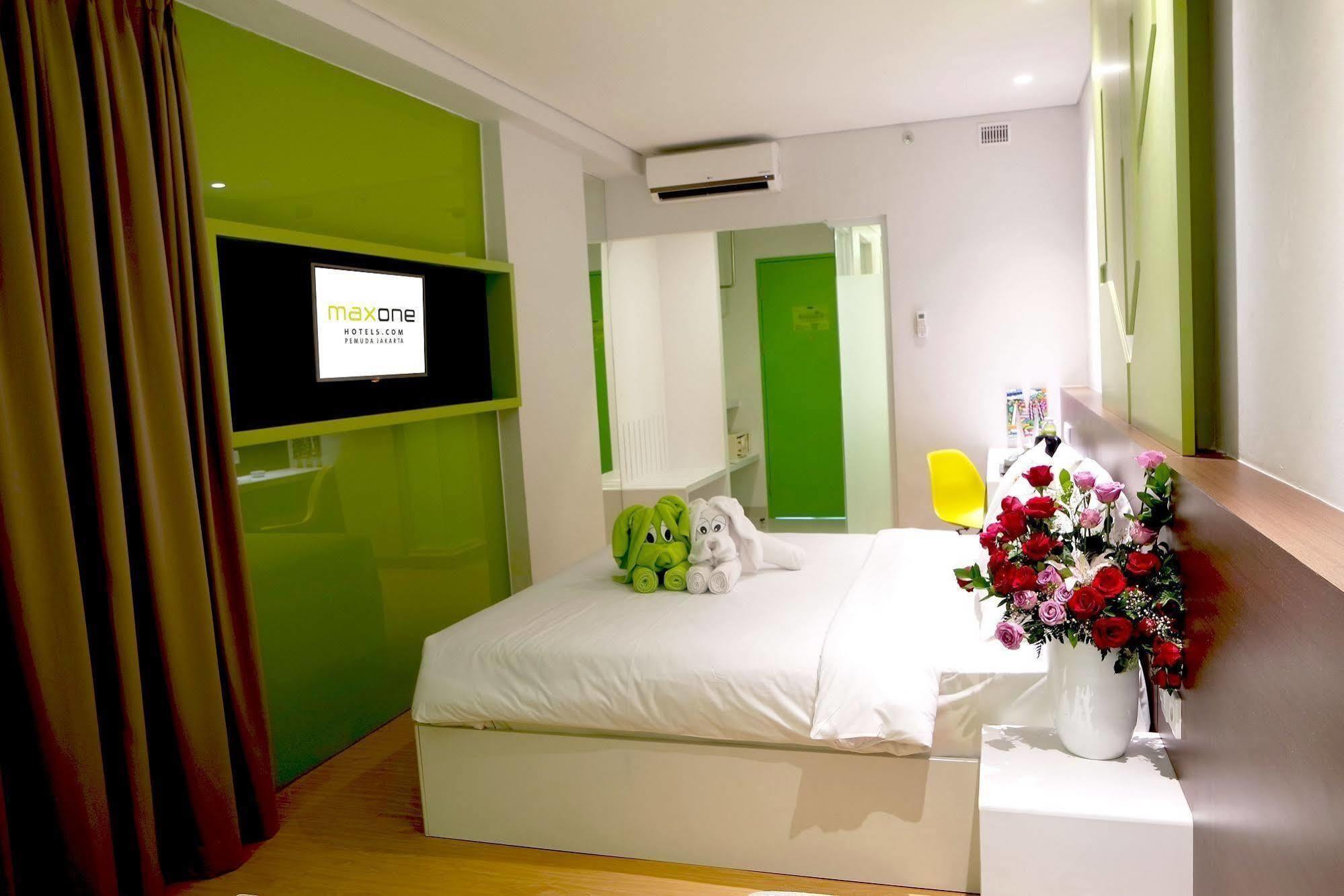 Maxonehotels.Com At Pemuda Jakarta Eksteriør bilde